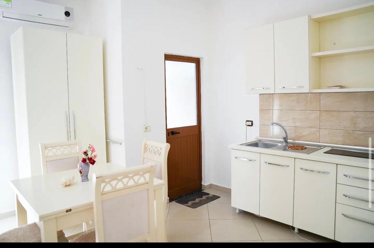 Hotel Kaci Velipojë 外观 照片